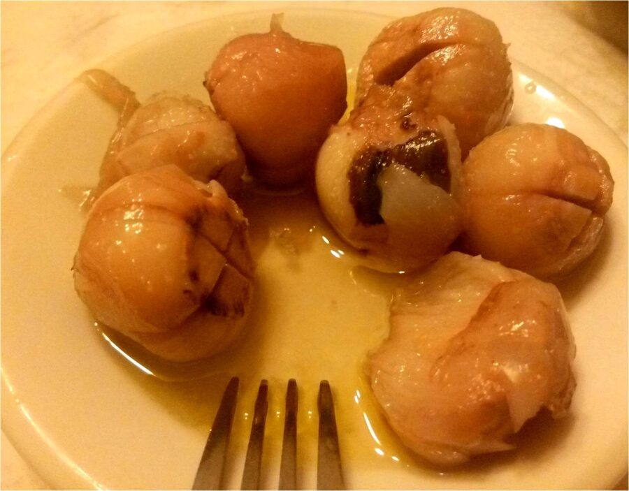 Ασκορδουλάκοι (βολβοί από Muscari comosum)